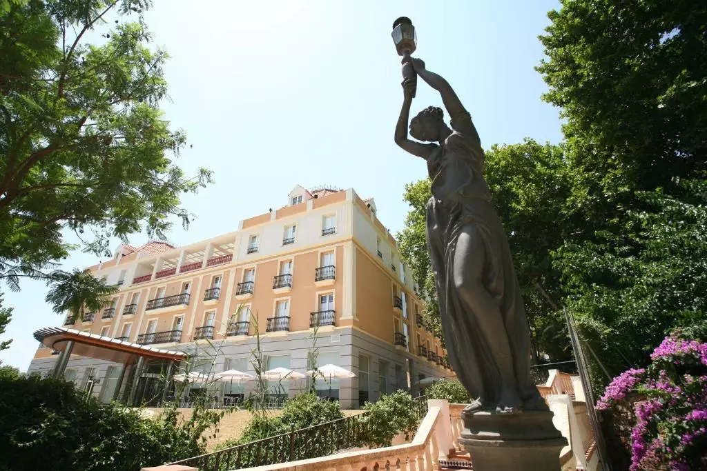 Balneario Alange - Muy Noble