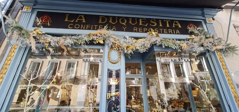 Pastelería La Duquesita Madrid Exterior por Muy Noble