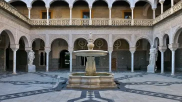 Fundación Medinacelli Patio_de_la_Casa_de_Pilatos,_Sevilla